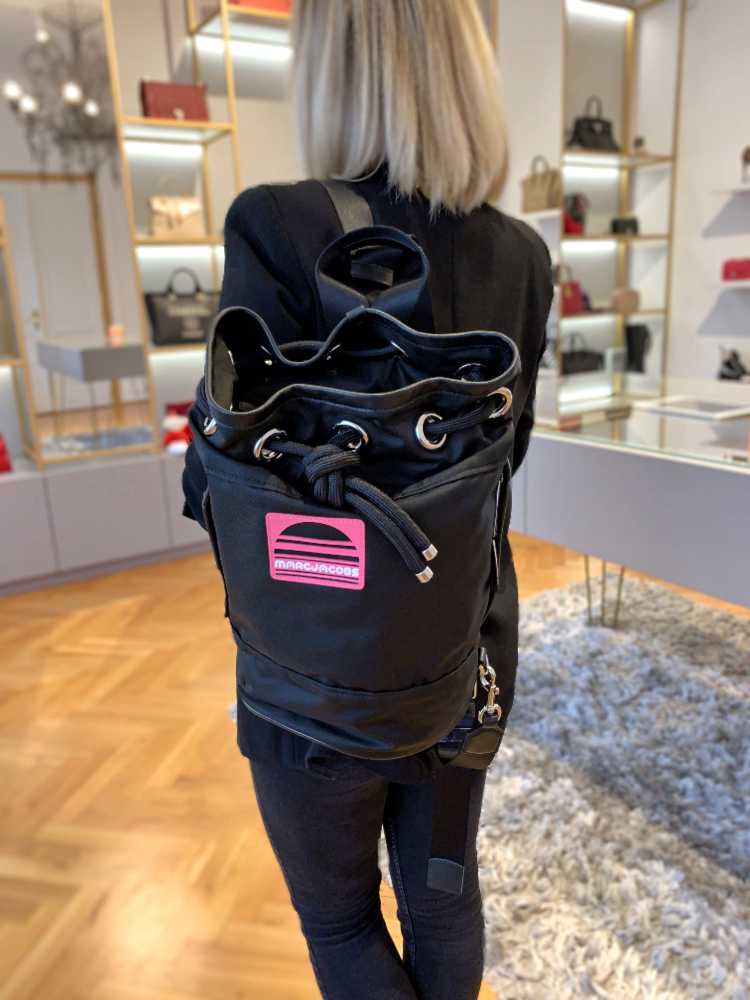 Marc Jacobs - Sport Sling Nylon Backpack Black | www.luxurybags.eu