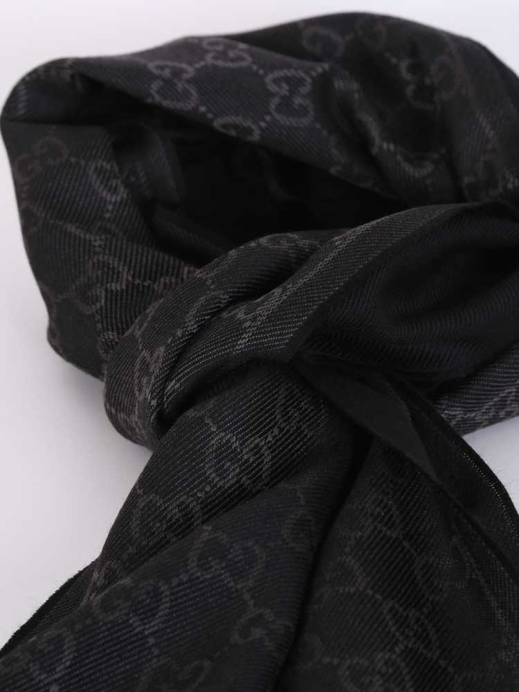Gucci - GG Jacquard Wool Scarf Black | www.luxurybags.eu