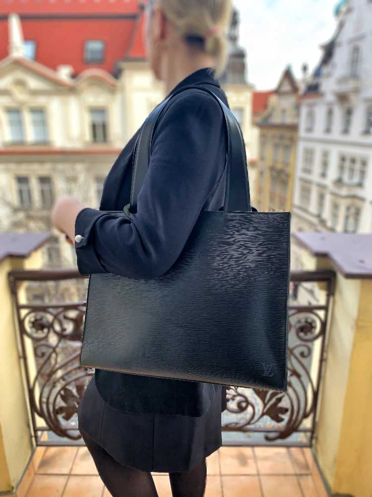 Louis Vuitton - Gémeaux Epi Leather Noir