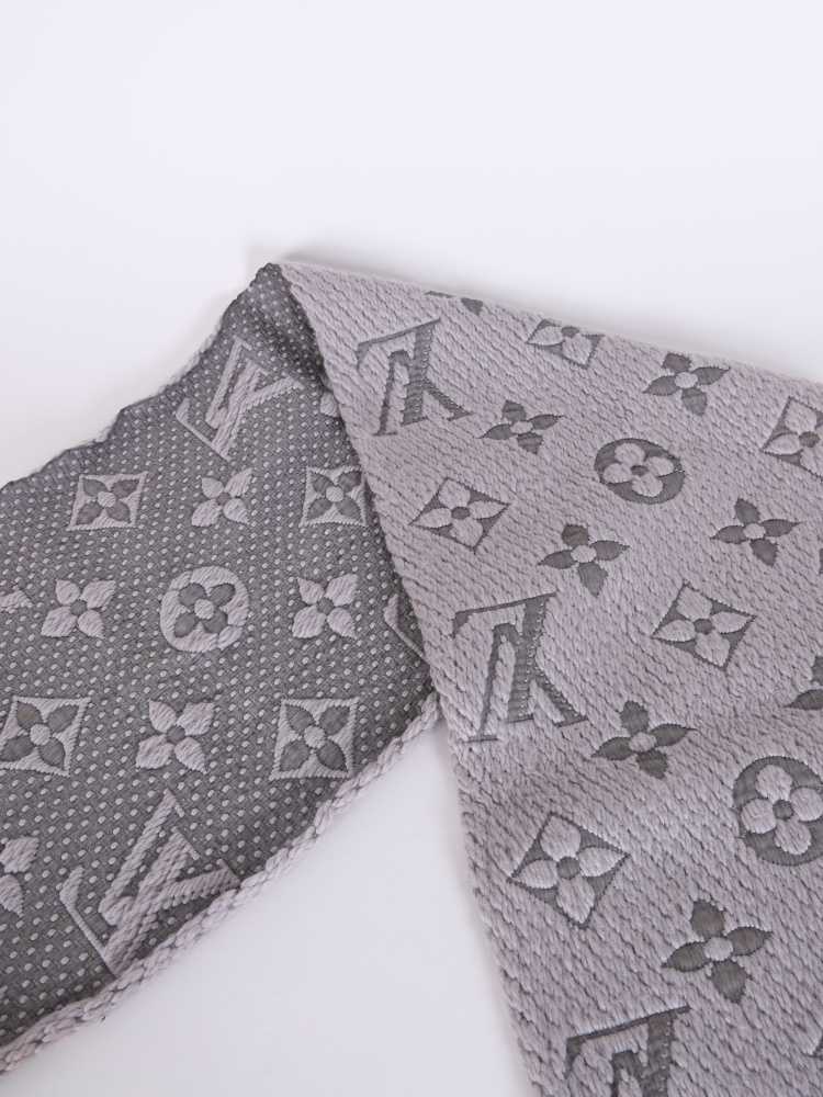 Louis Vuitton // Pearl Grey Logomania Scarf – VSP Consignment