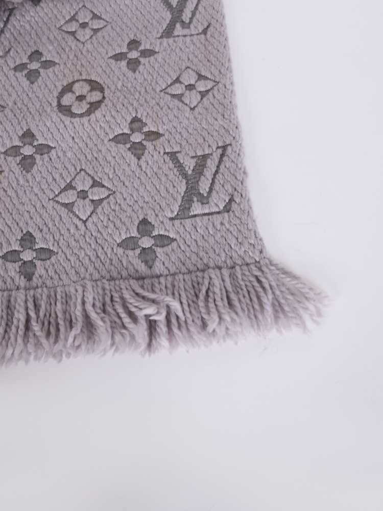 Louis Vuitton // Pearl Grey Logomania Scarf – VSP Consignment