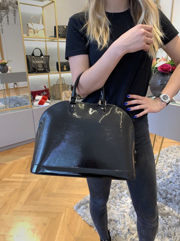 Louis Vuitton Alma Black Epi Bag