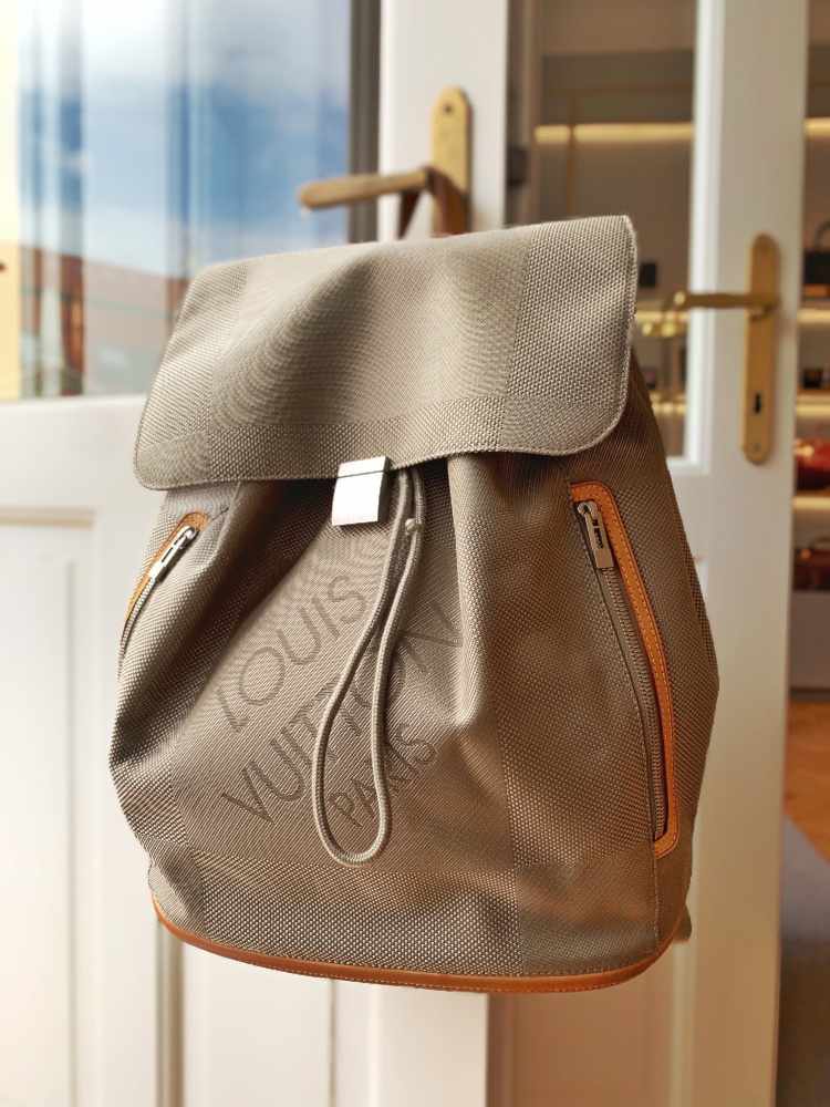 Louis Vuitton |Apollo Backpack Silver Metallic | M43845