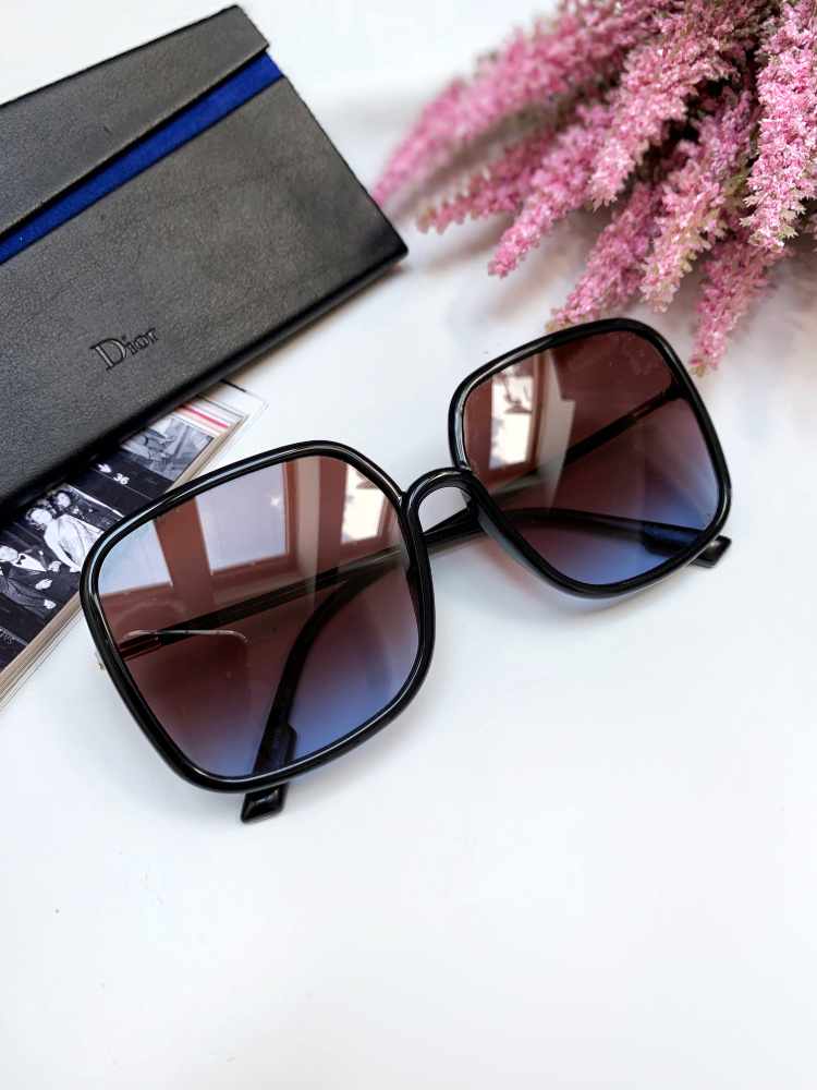 dior sostellaire 01