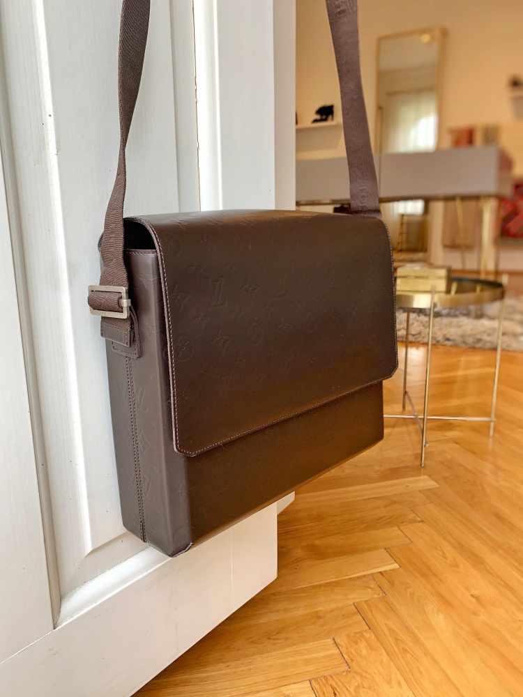 Louis Vuitton Monogram Glace Fonzie Messenger Bag - Brown