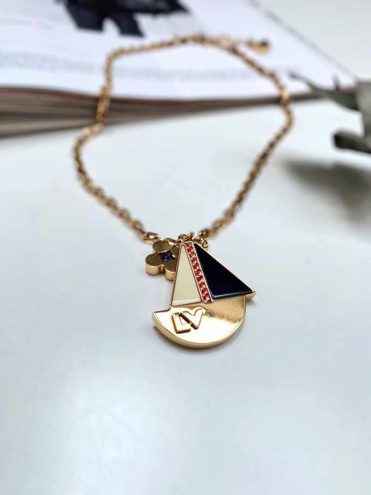 Louis Vuitton - Float Your Boat Pendant PM Chain Necklace Gold