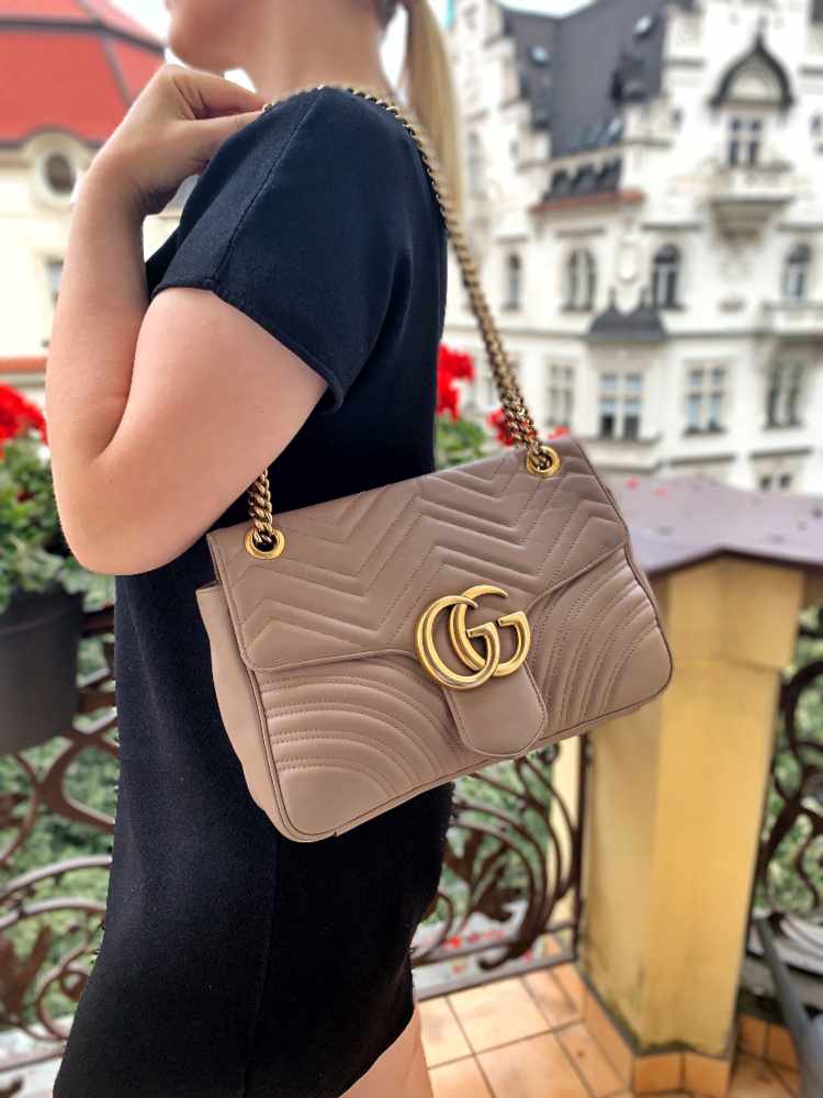 gucci marmont medium