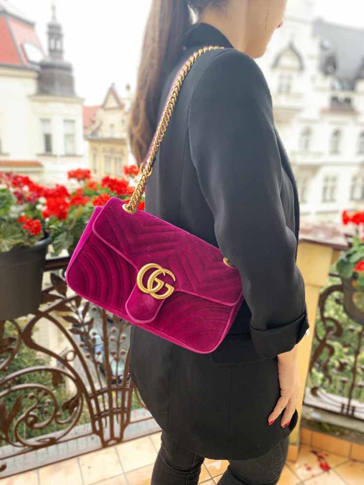 Gucci GG Marmont Velvet Small Crossbody Bag Pink 443497