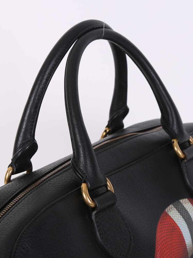 Gucci Kingsnake Print Leather Duffle Black www.luxurybags.eu