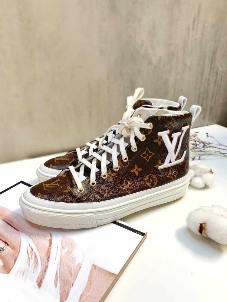 Louis Vuitton - Stellar Patent Monogram Canvas High Top Sneakers