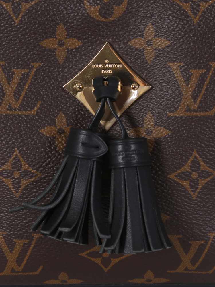 AUTHENTIC Louis Vuitton Saintonge Monogram Black PREOWNED (WBA479