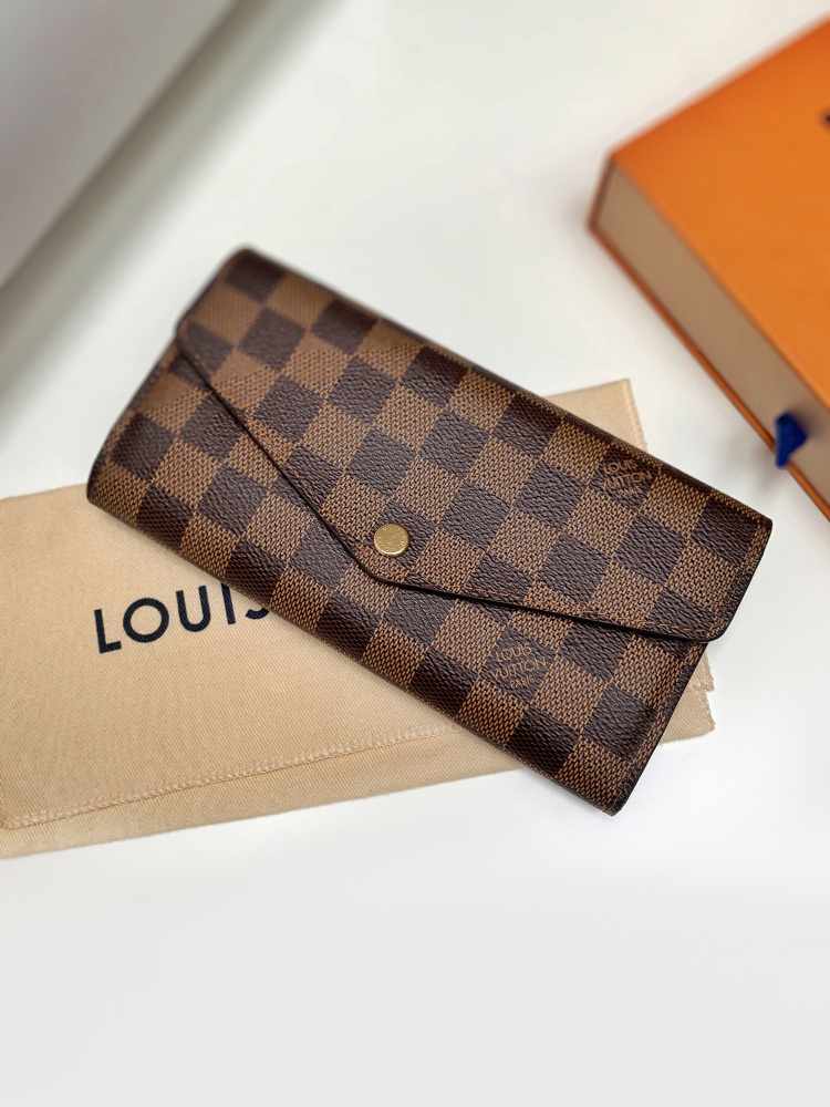 Louis Vuitton Sarah Wallet Damier Ebene Canvas www.luxurybags.eu