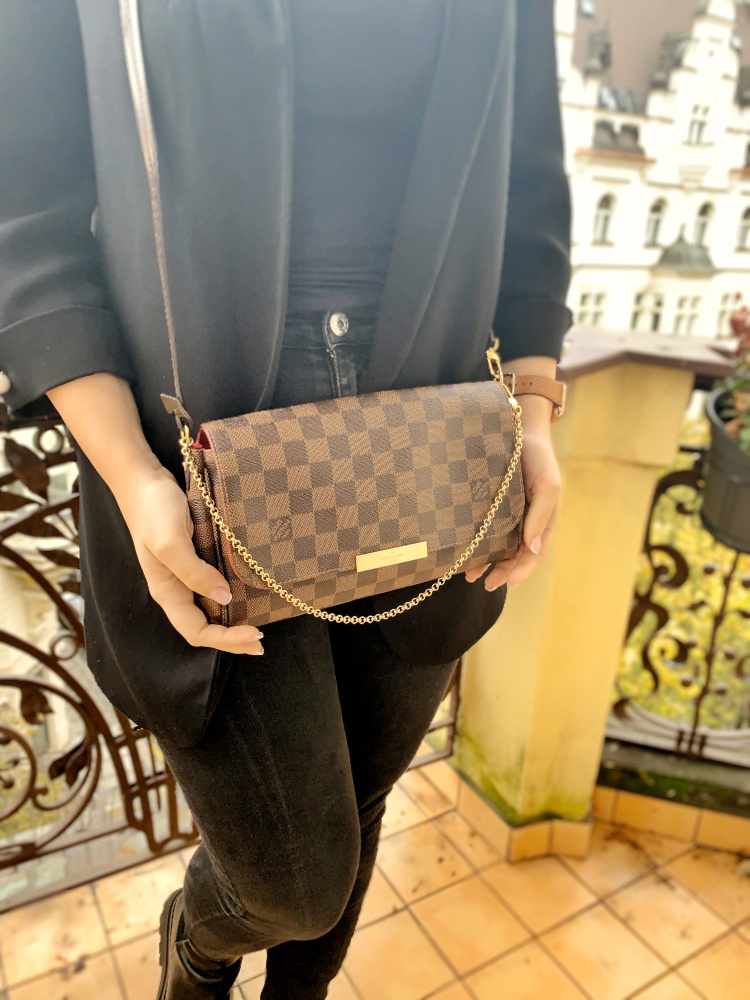 buffet middag deltage Louis Vuitton - Favorite MM Damier Ebene Canvas | www.luxurybags.eu