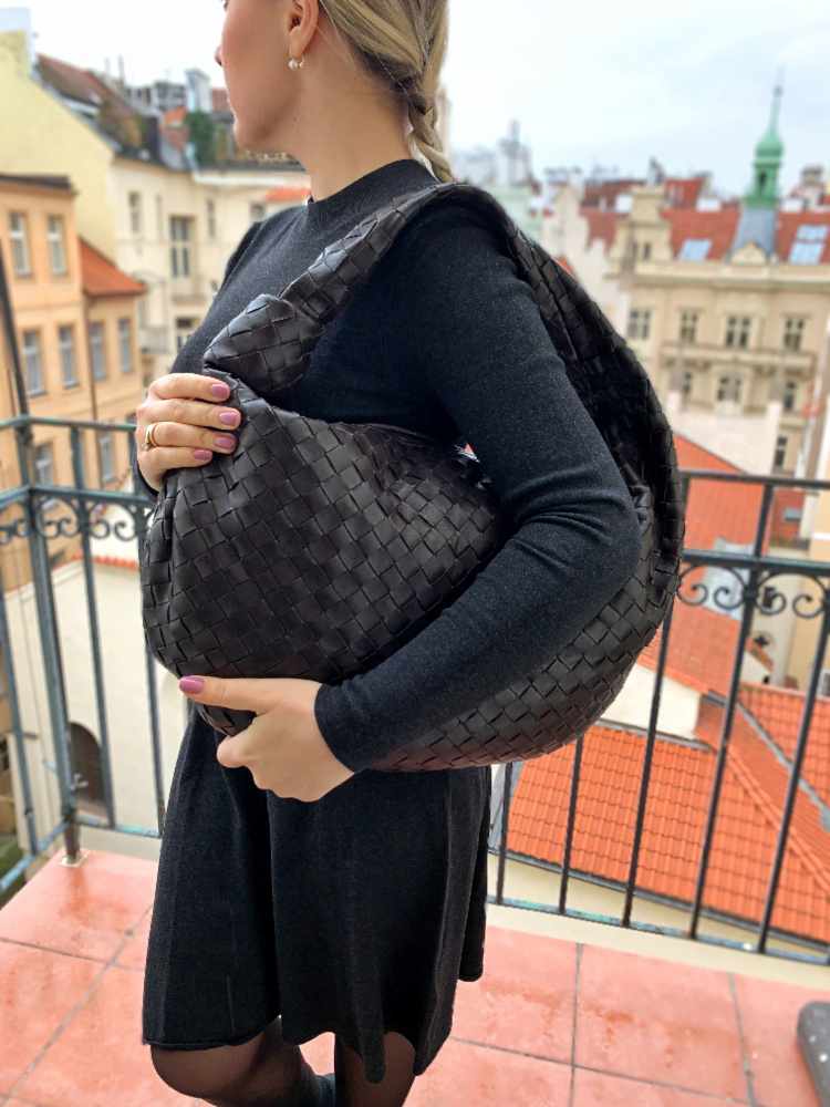 Bottega Veneta Sizes (Medium, Large, Maxi) Hobo Bag Handbag