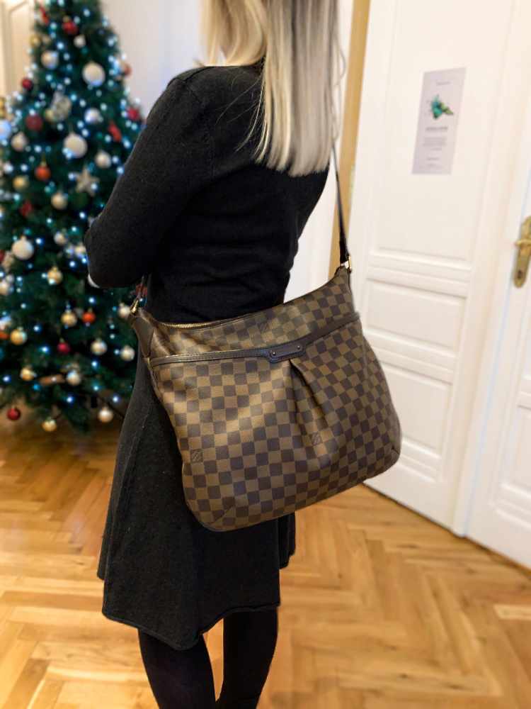 Louis Vuitton Bloomsbury GM Damier Ebene Shoulder Crossbody Bag