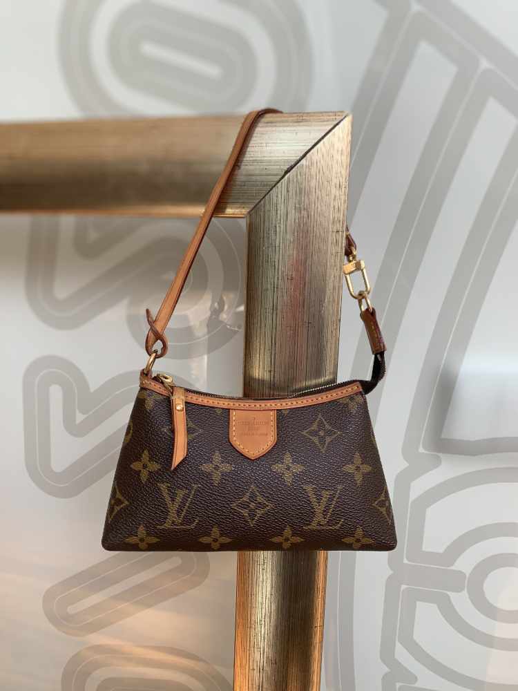 Louis Vuitton Monogram Canvas Delightful Mini QJA08T1Y09001