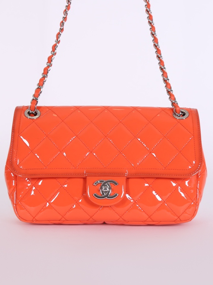 Chanel Medium Classic lined Flap Bag Orange Leather ref.607088