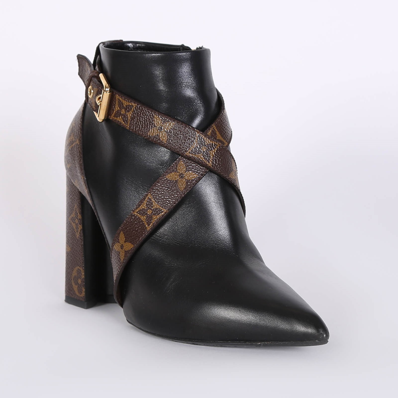 Authentic Louis Vuitton Matchmake Monogram Ankle Boots Size 37 1/2