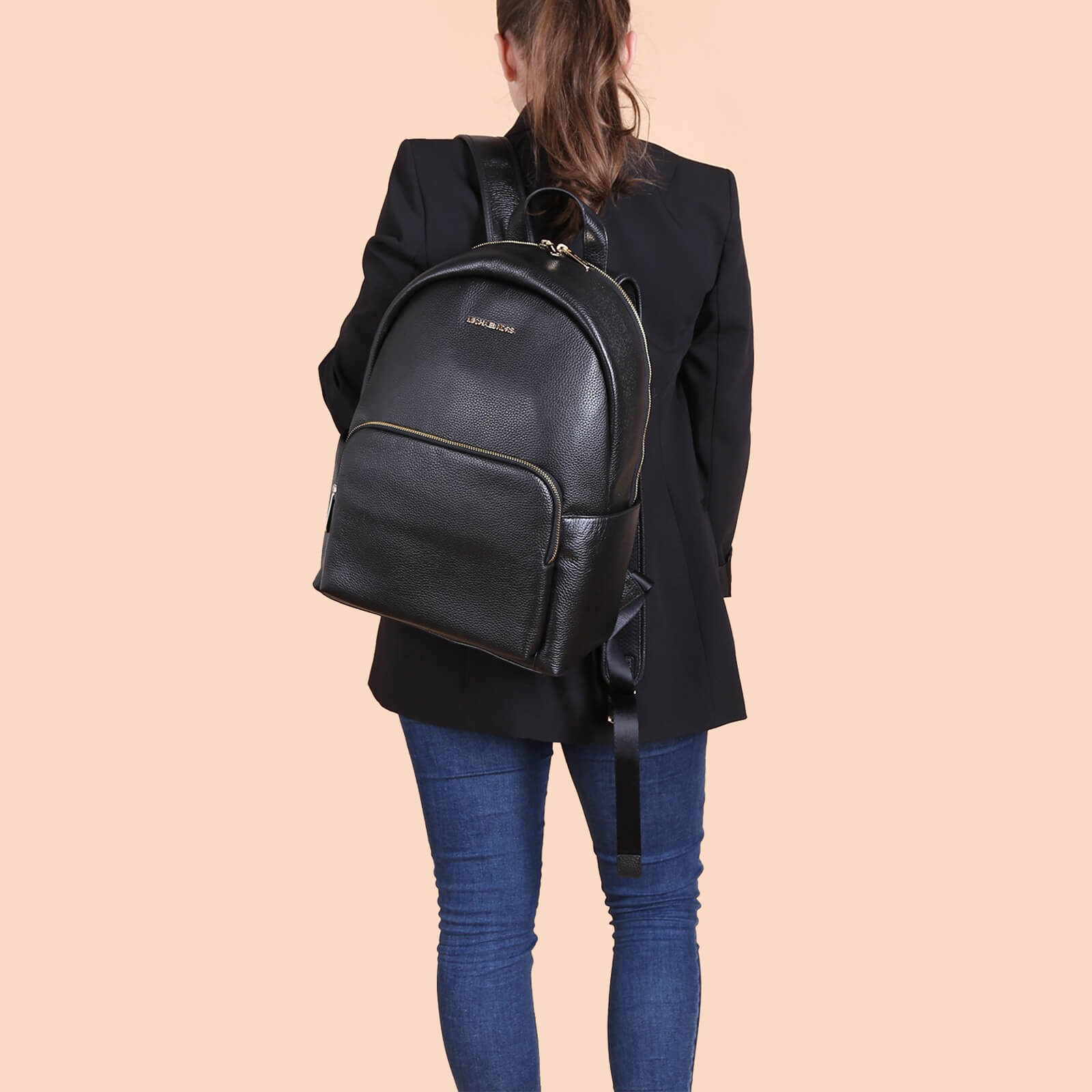 NWT black MICHAEL KORS Erin Large leather backpack