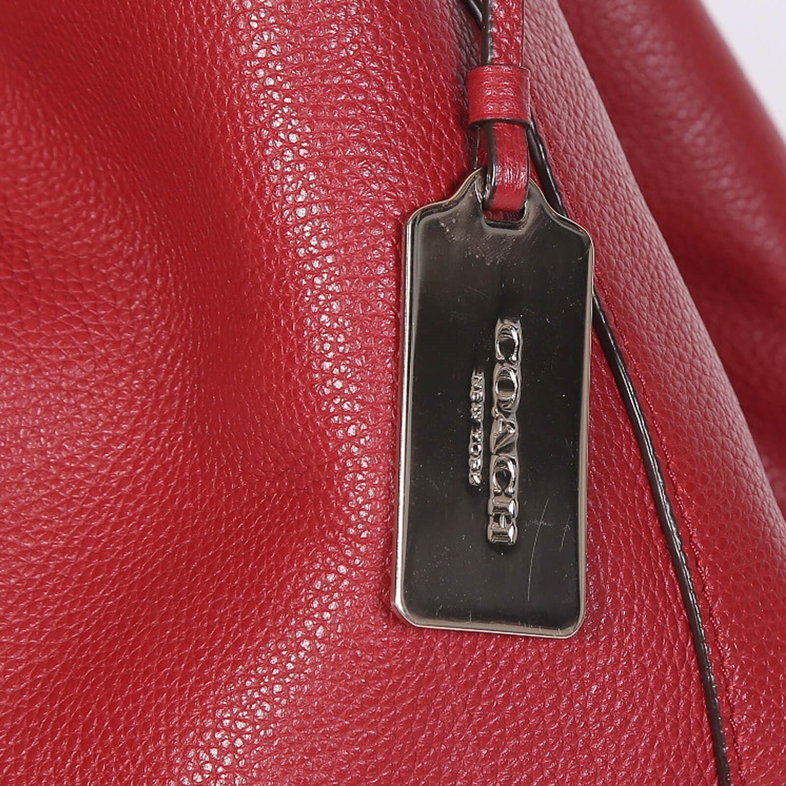 Coach Edie 42 Pebble Leather Shoulder Bag Red www.luxurybags.eu