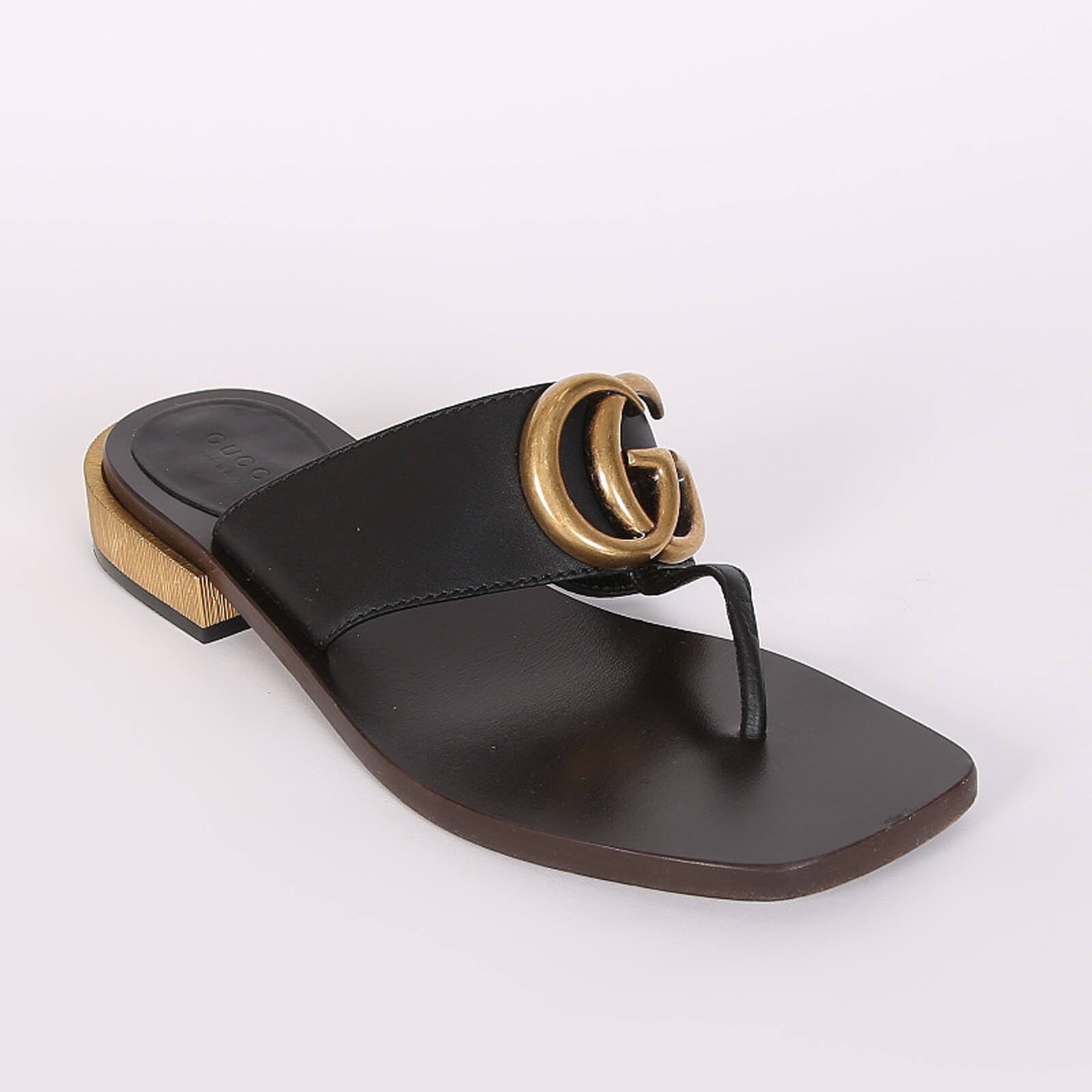 Gucci marmont leather thong sandals outlet
