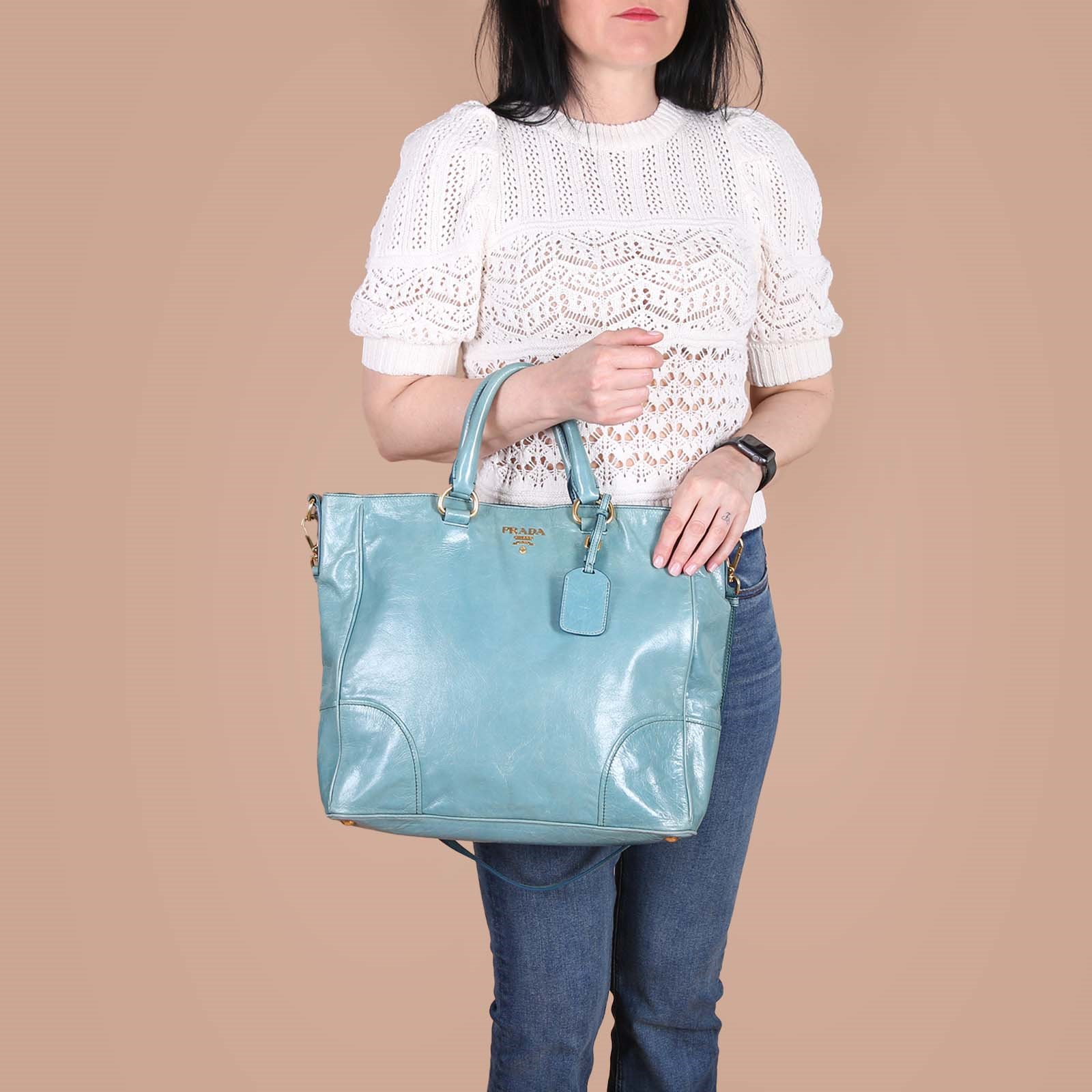 Prada vitello shine tote online